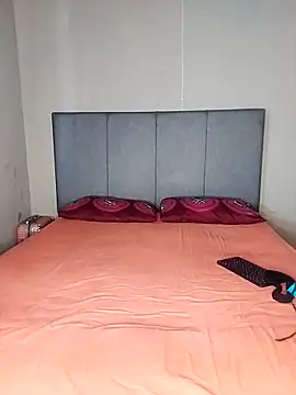 ThickPearlx23 online show from 01-07-26, 06:07