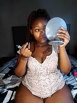 Snapshot of ThickPearlx23 chatting on 02-26-26, 06:46 ThickPearlx23 online show from 02-26-26, 06:46