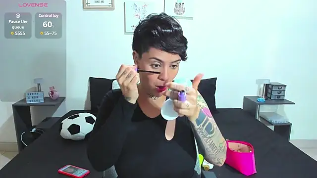 KatInk online show from 02-12-25, 10:56