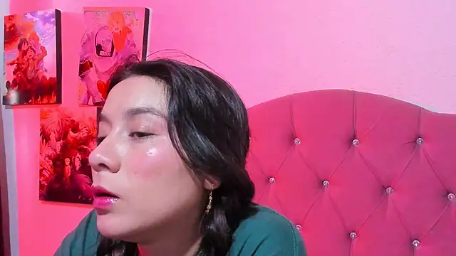 teffy lee online show from 06-25-26, 08:25