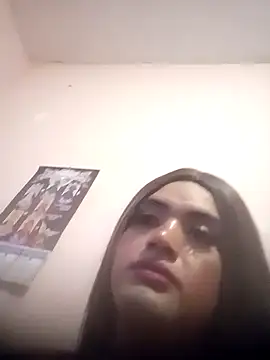 yovana13 online show from 10-25-25, 10:03