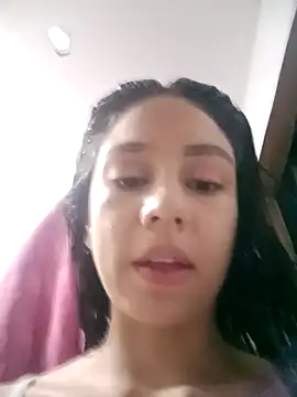 Snapshot of Luci_And_Sofi chatting on 03-03-26, 10:11 Luci And Sofi online show from 03-03-26, 10:11