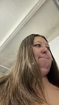 Chloee ep online show from 04-03-26, 05:03