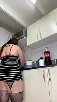 Chloee ep online show from 11-09-25, 04:27