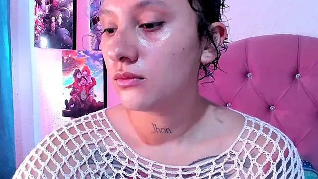 Snapshot of Mila_nixon02 chatting on 05-04-26, 04:32 Mila nixon02 online show from 05-04-26, 04:32