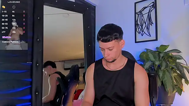 JadeSmiith  online show from 11-04-25, 10:57