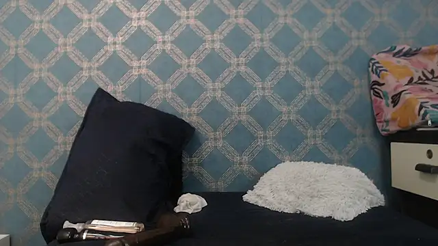 violeta cute18 online show from 02-12-25, 10:04