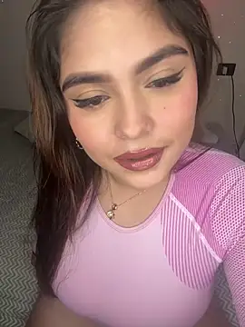 Sarasweet sex online show from 04-14-26, 01:43