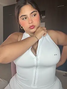 Snapshot of Sarasweet_sex chatting on 06-09-26, 10:11 Sarasweet sex online show from 06-09-26, 10:11