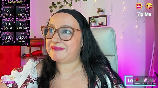 Gia Nahomi online show from 03-28-26, 11:17