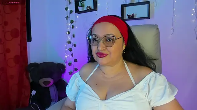 Snapshot of Gia_Nahomi chatting on 02-02-26, 09:36 Gia Nahomi online show from 02-02-26, 09:36