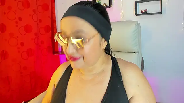 Snapshot of Gia_Nahomi chatting on 02-07-26, 11:02 Gia Nahomi online show from 02-07-26, 11:02