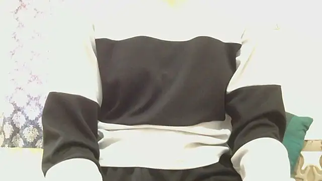 manisha baby online show from 12-18-25, 04:50