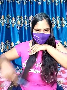 Snapshot of Hot_Maleka chatting on 03-12-25, 01:08 Hot Maleka online show from 03-12-25, 01:08