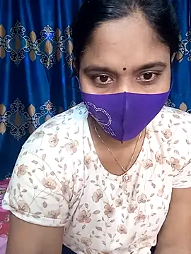 Snapshot of Hot_Maleka chatting on 03-11-25, 01:16 Hot Maleka online show from 03-11-25, 01:16