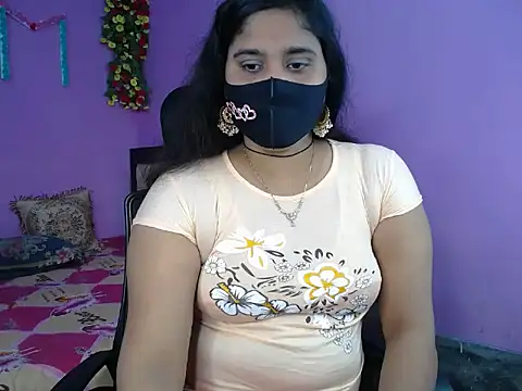 Snapshot of Hot_Maleka chatting on 02-12-26, 04:29 Hot Maleka online show from 02-12-26, 04:29