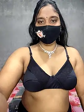 Snapshot of Hot_Maleka chatting on 09-20-25, 05:07 Hot Maleka online show from 09-20-25, 05:07