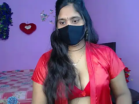 Snapshot of Hot_Maleka chatting on 05-02-26, 04:34 Hot Maleka online show from 05-02-26, 04:34