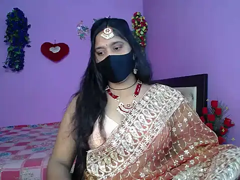 Snapshot of Hot_Maleka chatting on 05-11-26, 04:48 Hot Maleka online show from 05-11-26, 04:48