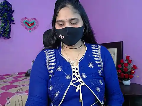 Hot Maleka online show from 03-14-26, 05:08