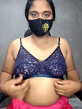Snapshot of Hot_Maleka chatting on 09-11-25, 02:06 Hot Maleka online show from 09-11-25, 02:06