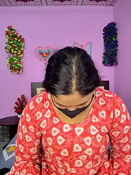 Snapshot of Hot_Maleka chatting on 11-05-25, 04:21 Hot Maleka online show from 11-05-25, 04:21