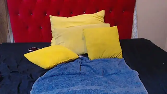 sexychocolatbox10 online show from 02-05-26, 05:47