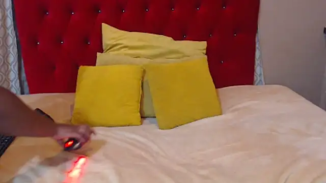 sexychocolatbox10 online show from 03-13-26, 06:51