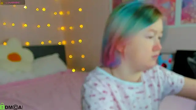 Sara Robinson online show from 01-19-26, 02:59