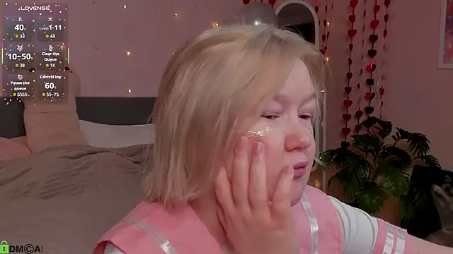 Sara Robinson online show from 02-28-26, 02:55