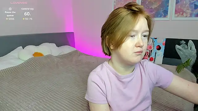 Sara Robinson online show from 11-05-25, 02:25