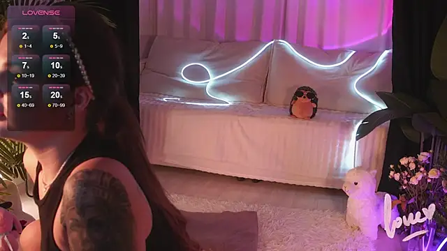 Annaa Banana online show from 01-17-26, 04:32