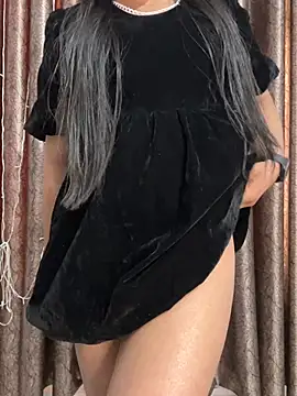 Snapshot of Sexo_shivani chatting on 02-23-26, 08:37 Sexo shivani online show from 02-23-26, 08:37