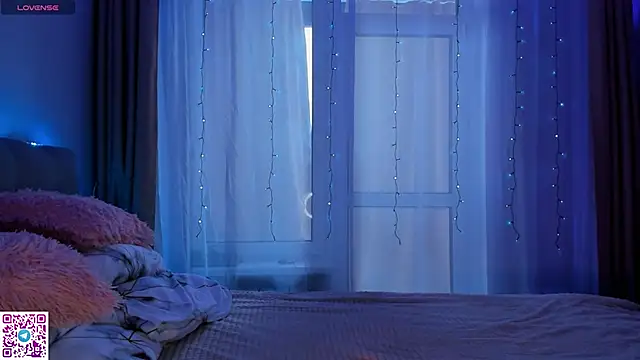 Snapshot of ElisameoW chatting on 03-03-25, 06:09 ElisameoW online show from 03-03-25, 06:09