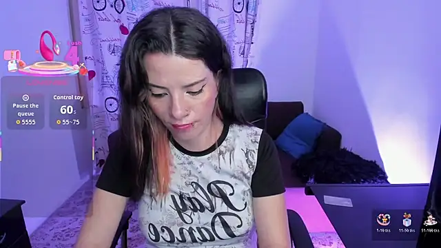 DanaaRey online show from 11-10-25, 04:12