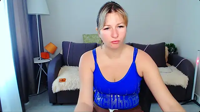 Snapshot of Incredible_Ariela chatting on 09-14-25, 07:42 Incredible Ariela online show from 09-14-25, 07:42