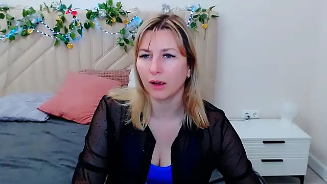 Incredible Ariela online show from 04-10-26, 12:34