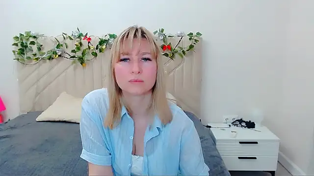 Incredible Ariela online show from 05-08-26, 09:24