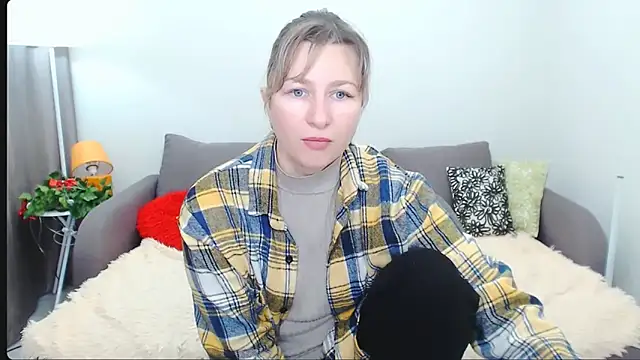 Incredible Ariela online show from 10-28-25, 08:46