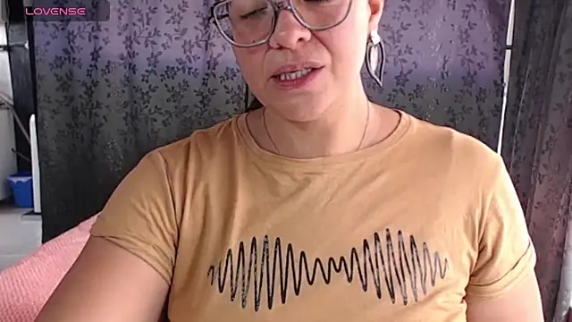 miia-big1boobs  online show from 07-25-26, 05:08