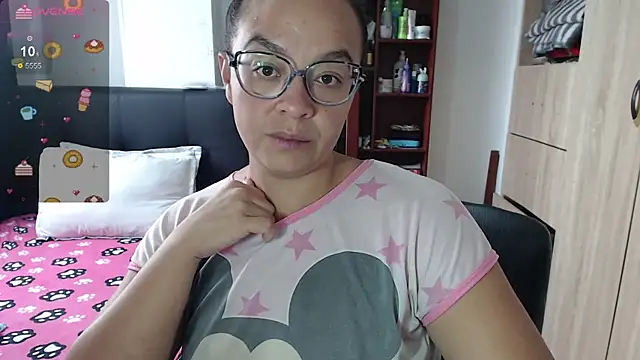 Snapshot of miia-big1boobs_ chatting on 02-14-25, 03:47 miia-big1boobs  online show from 02-14-25, 03:47