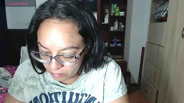 Snapshot of miia-big1boobs_ chatting on 02-07-25, 02:19 miia-big1boobs  online show from 02-07-25, 02:19