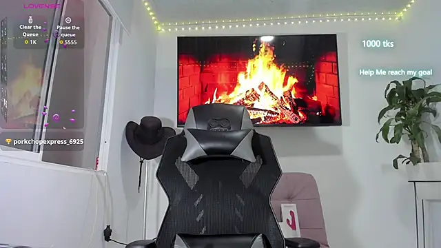 emily palmeer online show from 10-27-25, 11:11