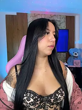 Tamara Roberts1 online show from 03-11-25, 02:42