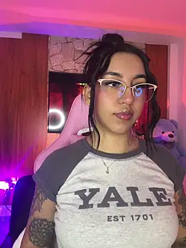 Tamara Roberts1 online show from 03-07-26, 03:13