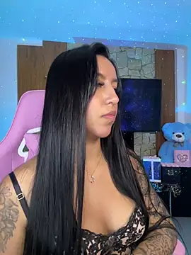 Tamara Roberts1 online show from 03-11-25, 06:08