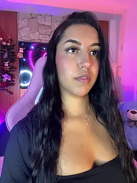 Tamara Roberts1 online show from 12-18-25, 01:33