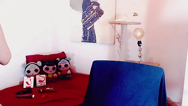 jhoanadoll online show from 12-12-24, 08:43