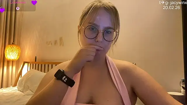 JacyWinslat online show from 02-20-26, 03:47