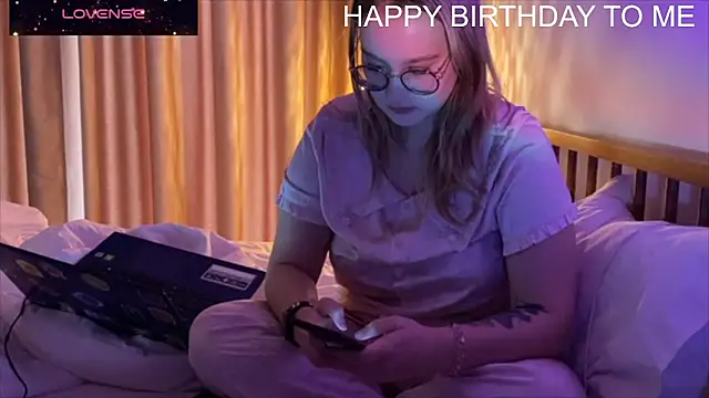 JacyWinslat online show from 12-02-25, 01:28